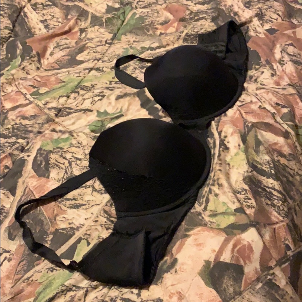 Black 42DDD BRA